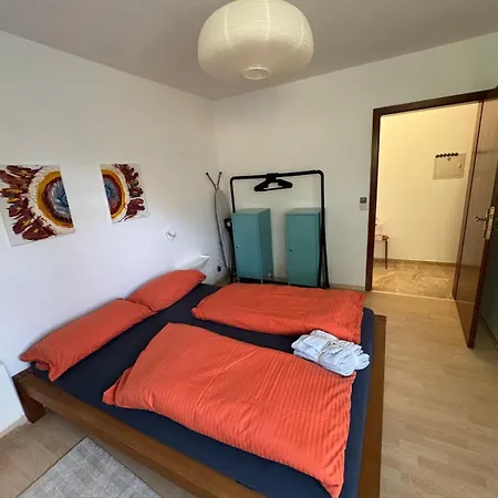 Apartment Modern, Cosy With Access *