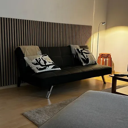 Modern, Cosy With Access Apartmán Bonn